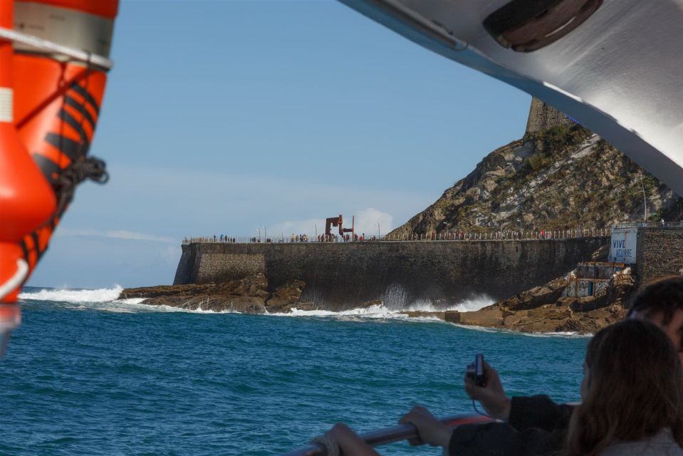 San Sebastian: Boat Tour with Stop at Santa Clara - Santa Clara Island: swimming, the cliffs, and the Hondalea lighthouse walk