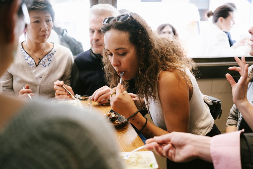 San Sebastian Like a Local: Evening Pintxos Tour - Vinos Ezeiza and the drinks that make this tour different