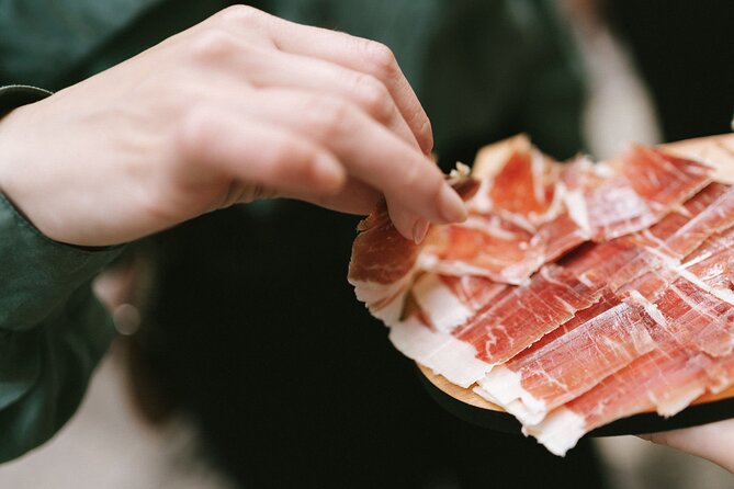 San Sebastian Old Town Pintxos & Wine Tour Small Group Tour - Zapore Jai ham stop: learning what you’re paying for