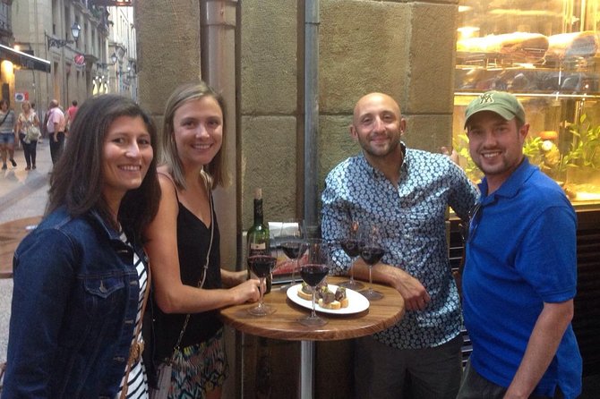 San Sebastian Pintxos Tour for Gourmets in the Old Town - Stop-by-stop: Old Town streets, a square, and the Basilica of Santa María