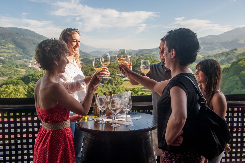 San Sebastián: Traditional Cider House Tour with Lunch - Cider + Pintxo Tasting: Turning Sips Into a Skill