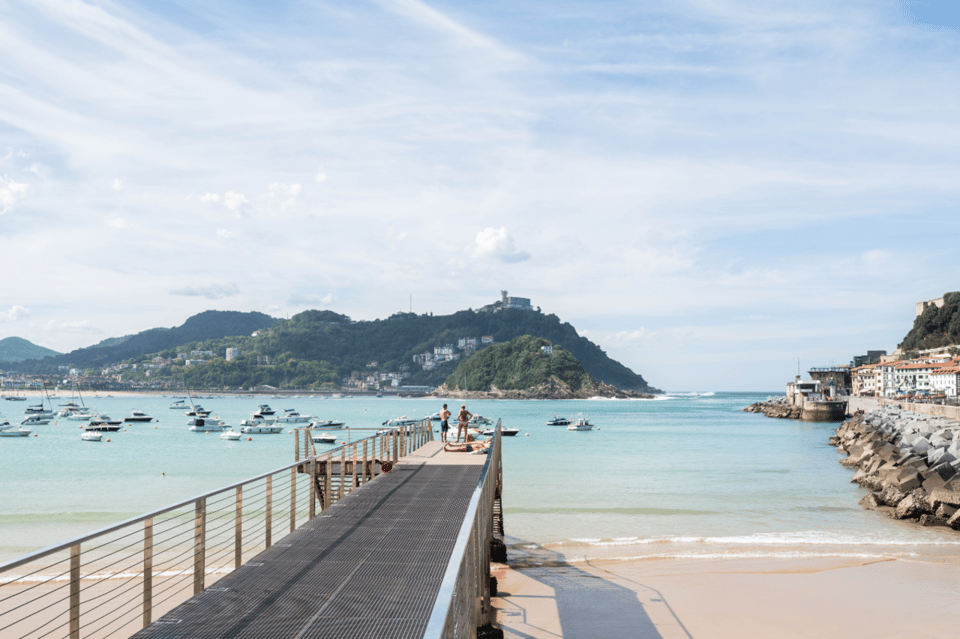San Sebastian: Walking Tour with Pintxo and Drink - Buen Pastor Cathedral and Victoria Eugenia Theatre: two landmarks that explain the city’s culture
