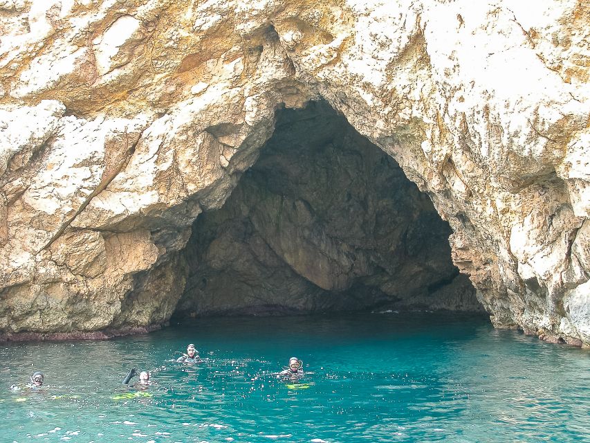 Santa Ponsa: Snorkeling Tour in a Marine Reserve - Boat and beach-to-water setup: what the “easy” part really means