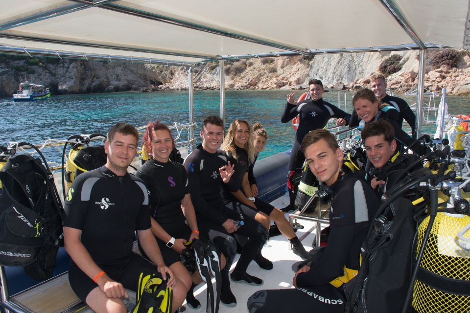 Santa Ponsa: Try Scuba Diving in a Marine Reserve - What to Bring: Simple Stuff That Makes the Day Smoother