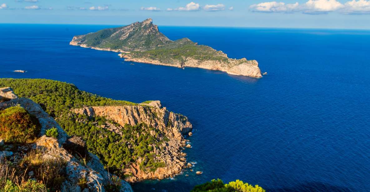 Santa Ponta/Peguera: Dragonera Island Cruise with Swim Stop - Southwest Mallorca from the water: a fast, scenic start