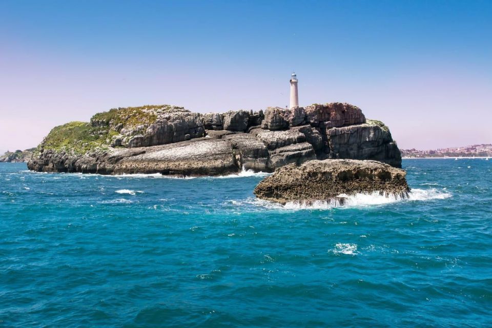 Santander: 1-Hour City Cruise Around the Bay - What You’ll See: Magdalena Palace, Sardinero, and the Beach Chain