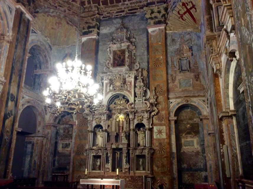 Santiago de Compostela Cathedral and Museum Guided Tour - Crypt, Botafumeiro, and Cloister Views: Small Stops with Big Payoff