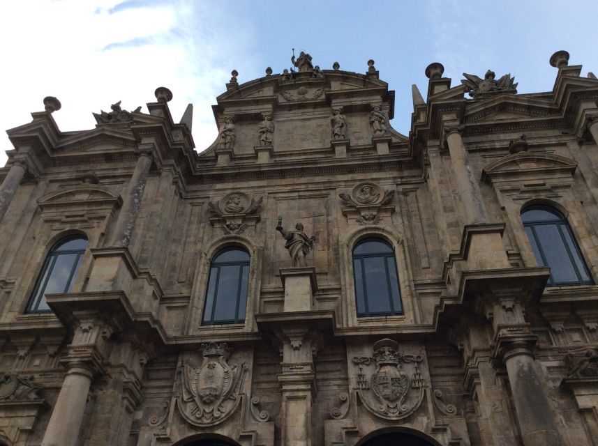 Santiago de Compostela Cathedral and Museum Guided Tour - The Guide Makes the Difference: Carmen, Maria, Laura, and More
