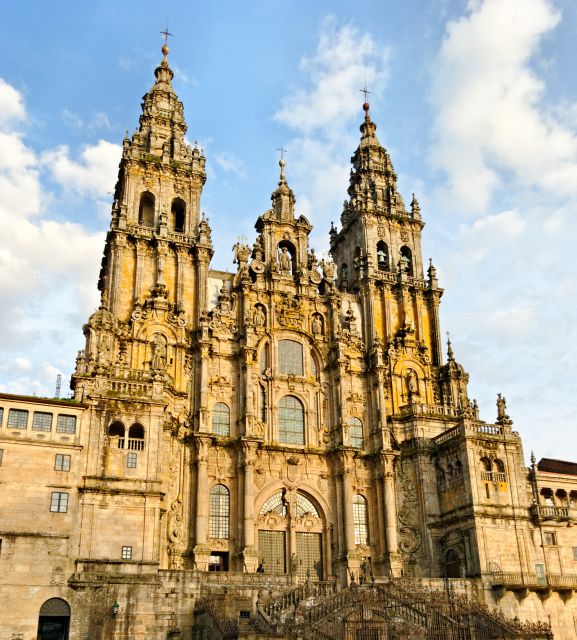 Santiago de Compostela Full-Day Tour From Porto - Free time in Santiago: how to make the most of 1-hour windows