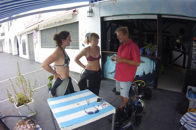Scuba Diving Beginner's Session in Costa Adeje - Equipment and Comfort Details You’ll Actually Notice