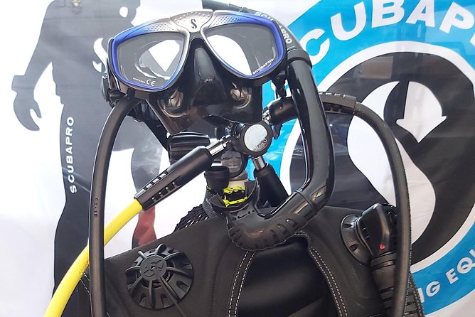 Scuba Diving in Lanzarote (for certified divers only) - Meeting at 8:15am in Puerto del Carmen (Playa Chica)