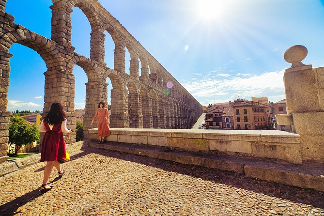 Segovia and Avila Guided Day Tour from Madrid - Old town walking + the Alcázar exterior: perfect photo energy