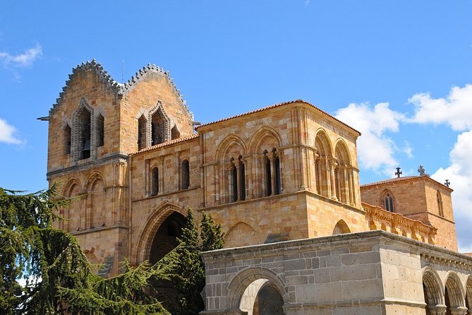 Segovia, Avila & Toledo: Small Group Guided Tour from Madrid - The Alcázar of Segovia: how the included ticket shapes your day
