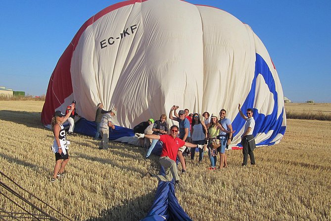 Segovia Balloons - After you land: certificates, souvenir photo report, and the end of the day