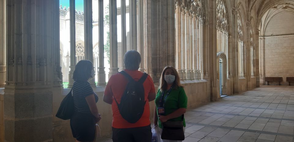 Segovia: Guided Walking Tour with Cathedral & Alcázar Entry - Plaza Mayor and the Cathedral interior: why the guide changes everything