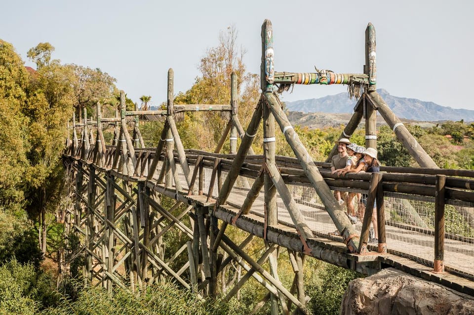 Selwo Aventura Admission Ticket with Skip-the-Line Access - Walking route highlights: suspension bridges and the Ziwa zip line