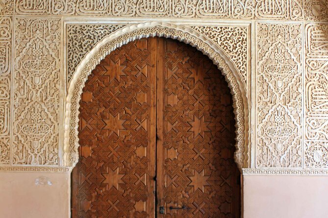 Semi Private Tour to the Alhambra from Nerja - Who should book this tour from Nerja