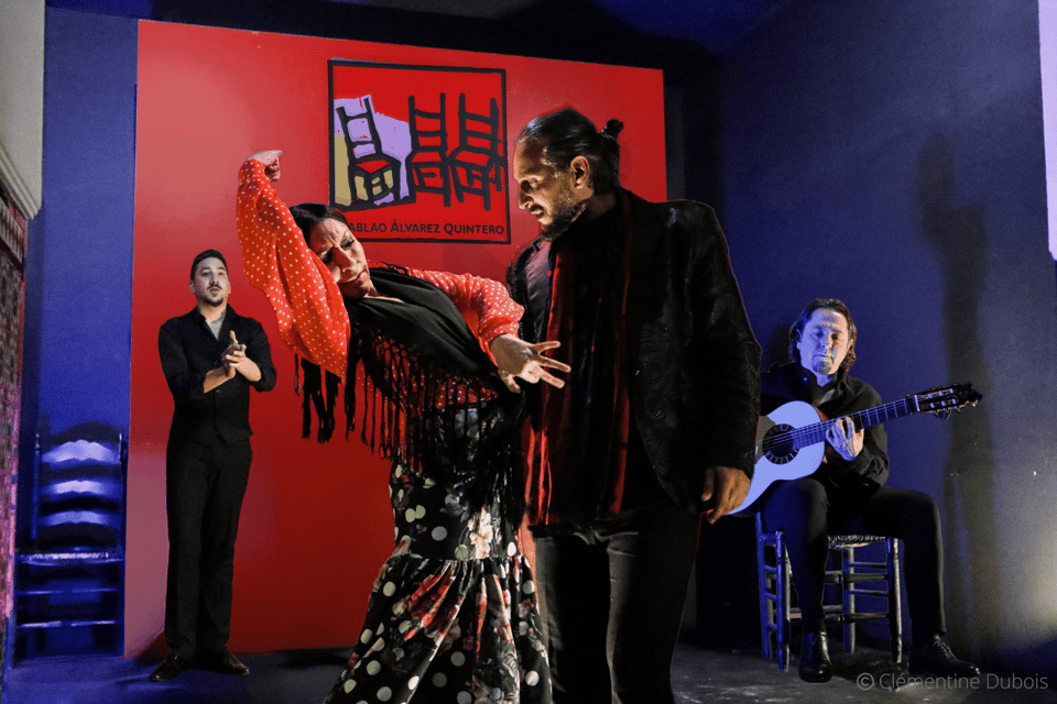 Sevilla: Flamenco Show at Tablao Álvarez Quintero - Singing and Dance: The Emotion Comes Through Without Translation