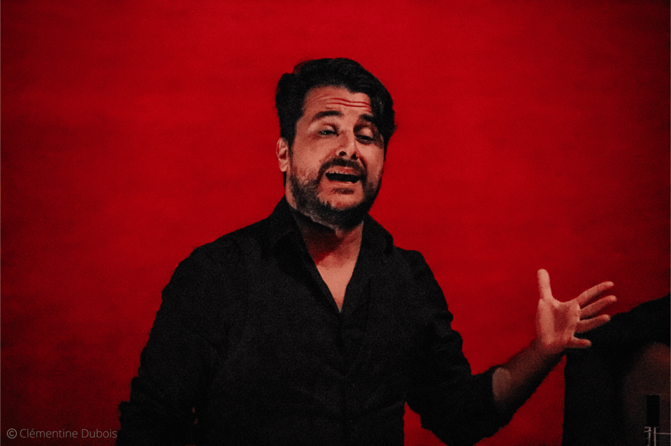 Sevilla: Flamenco Show at Tablao Álvarez Quintero - Guitar Solo Speed: How to Listen So It Feels Clear