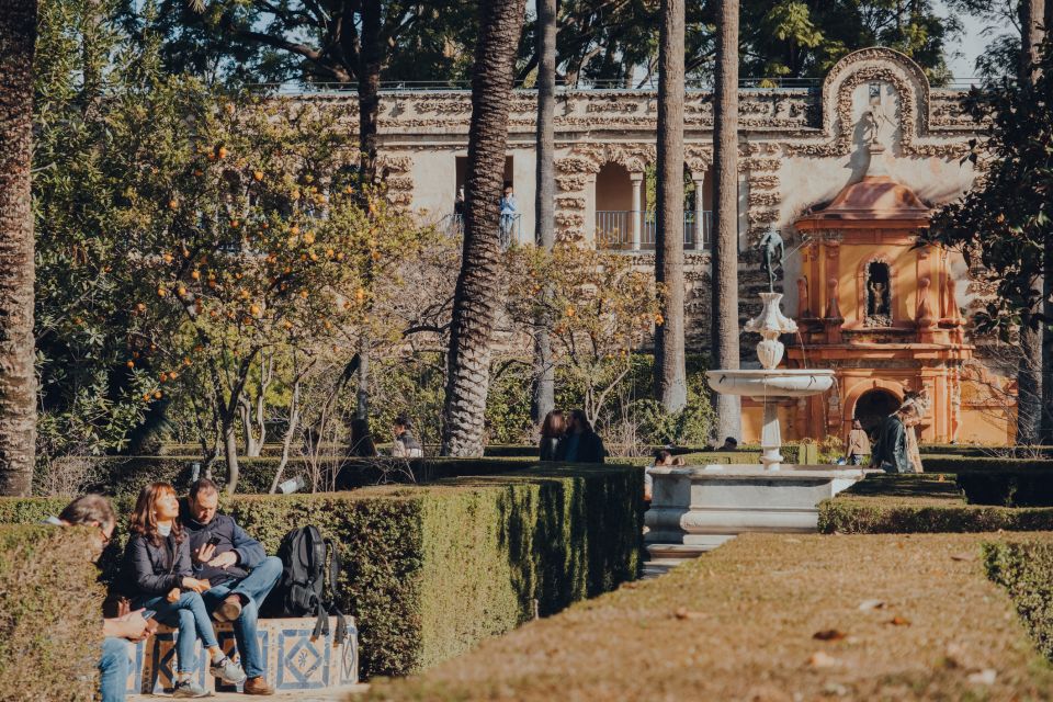 Seville: Alcázar Fast-Track Access with Guided Tour - Inside the Alcázar: what your guided 1.5 hours actually adds