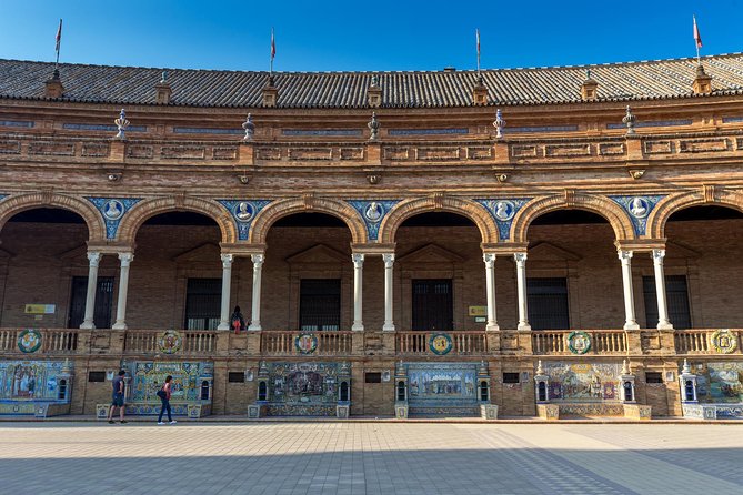 Seville & Alcazar Skip the Line from Cadiz Port (Cruisers Only) - Seville Cathedral and Giralda area: short time, big scale