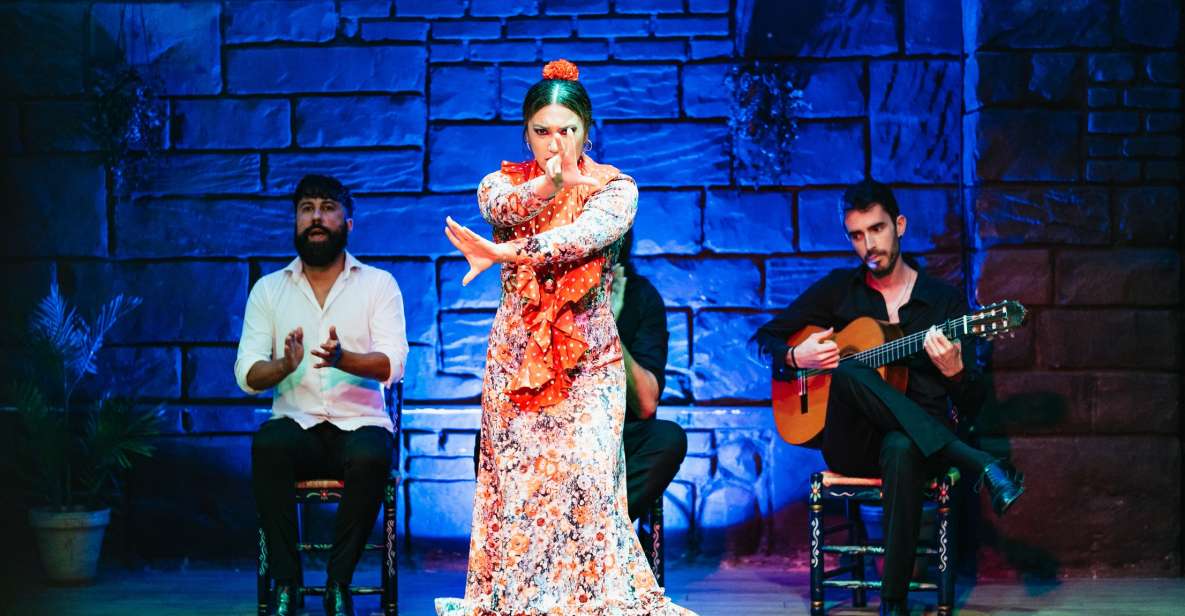 Seville: Baraka Sala Flamenca Show with Drink in Triana - Inside Lola de los Reyes: The Close-Up Tablao Atmosphere