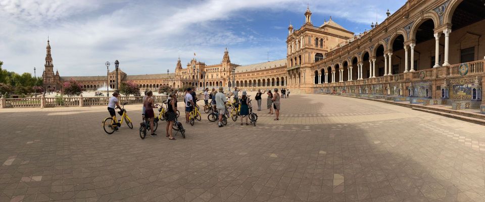 Seville: Bike Rental for a Day - Why a one-day city bike rental works so well in Seville