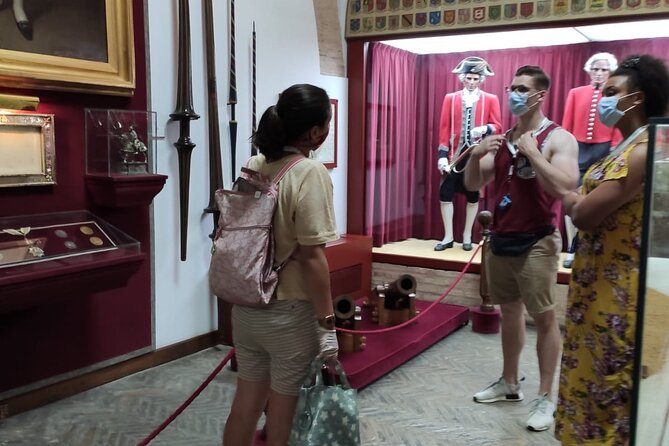 Seville Bullring: Guided Tour with Direct Entry - How the Tour Handles the Controversy
