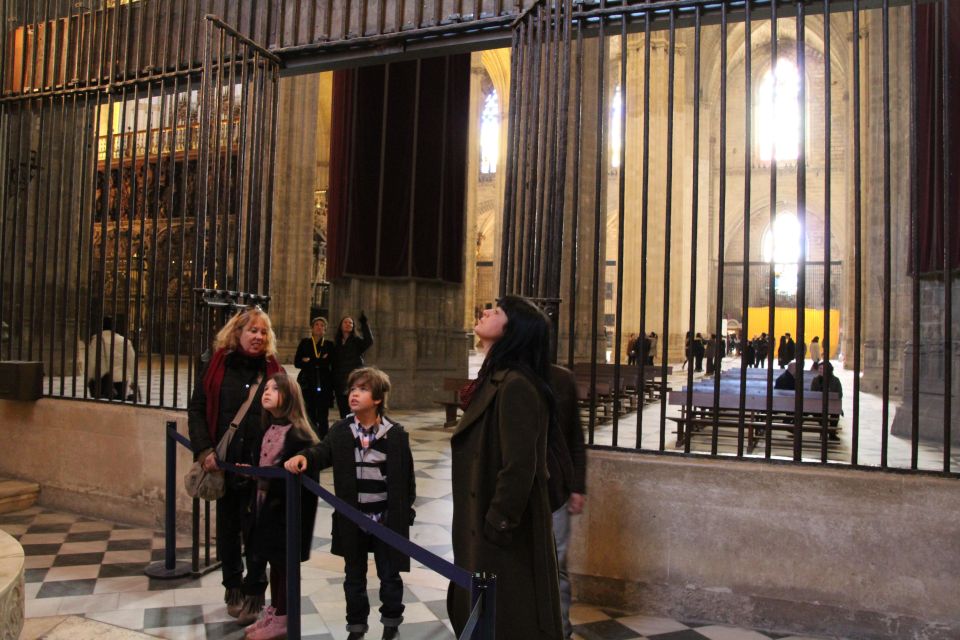 Seville: Cathedral and Giralda Skip-the-line Guided Tour - Why the Seville Cathedral and Giralda are worth your time