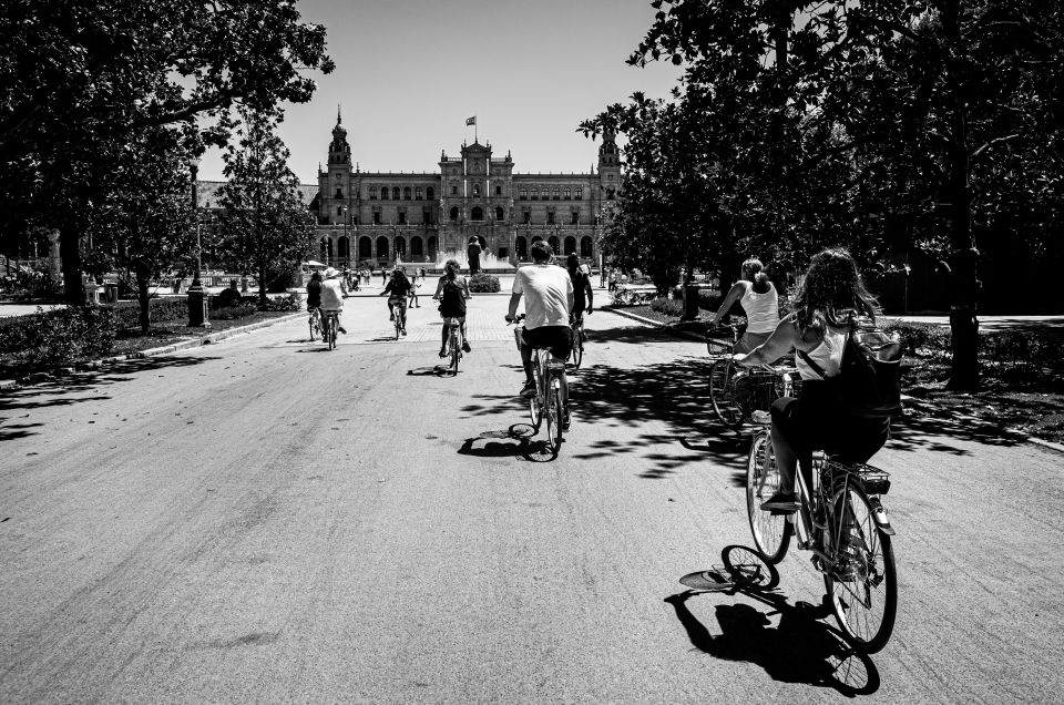 Seville: City Sightseeing and Local Culture Bike Tour - Alcázar of Seville without the “sit and suffer” vibe
