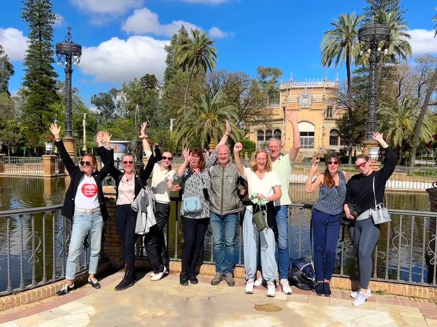 Seville: Dutch Cycling Highlights Tour with local guide - Why a Dutch Cycling Highlights Tour makes Seville easier
