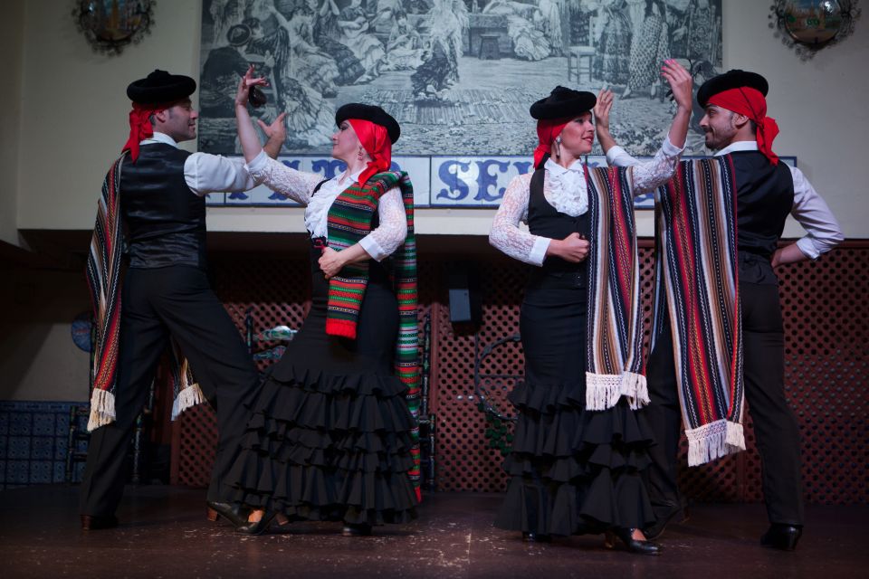 Seville: El Patio Sevillano Flamenco Show Ticket & Dinner - Your dinner or drink option: how to plan so you stay happy