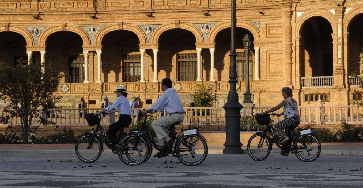 Seville: Electric Bike Tour in Small Group - The start in El Arenal and Centro: safety first, then city flow