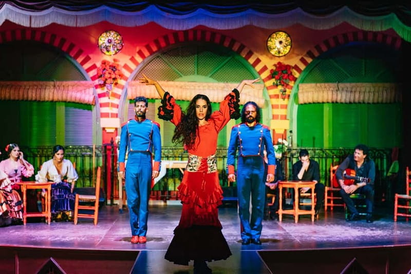 Seville: Flamenco at El Palacio Andaluz with Optional Dinner - Inside the show: dancers, singers, and guitar in one tight program