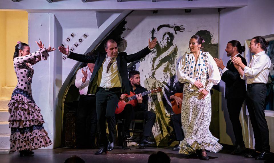 Seville: Flamenco Show at Tablao Los Gallos - Tablao Los Gallos and the Santa Cruz setting that makes flamenco feel real