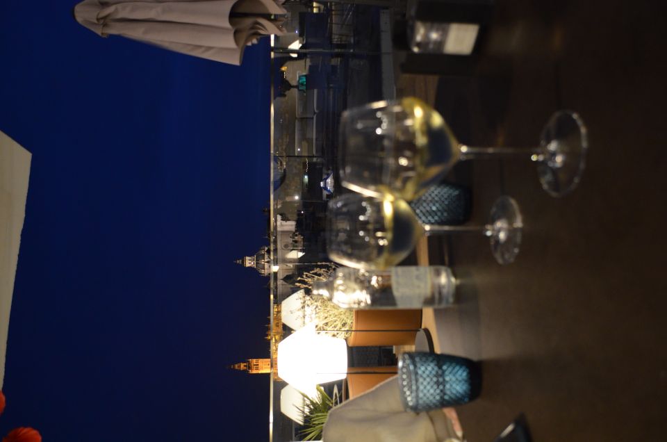 Seville: Flamenco Show & Roof Dinner with Cathedral Views - Flamenco at Tablao Flamenco Las Setas (19:45): Close, Loud, and Lived-In