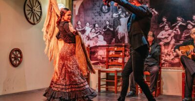 Seville: Flamenco Show with Andalusian Dinner at La Cantaora - The evening flow: what happens before you sit back for flamenco