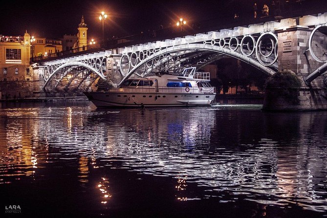 Seville: Guadalquivir River Cruise with Lunch or Dinner - Practical Comfort Rules: Shoes Matter