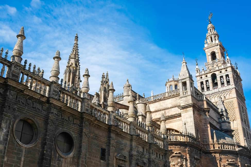 Seville Guided Tour: Cathedral, Giralda & Optional Alcázar - Getting in fast: skip-the-line and what it buys you