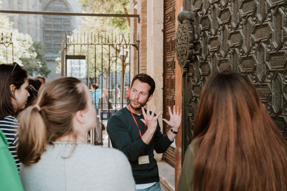 Seville: Guided Walking Tour with Optional Breakfast - Key highlights worth planning around