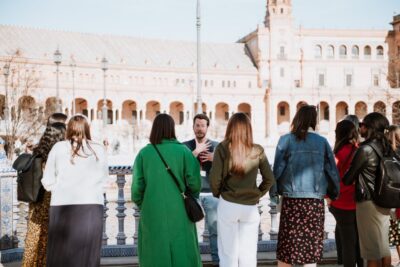 Seville: Guided Walking Tour with Optional Breakfast - Breakfast at 9:30 AM: Purita Café and How to Start Like a Local