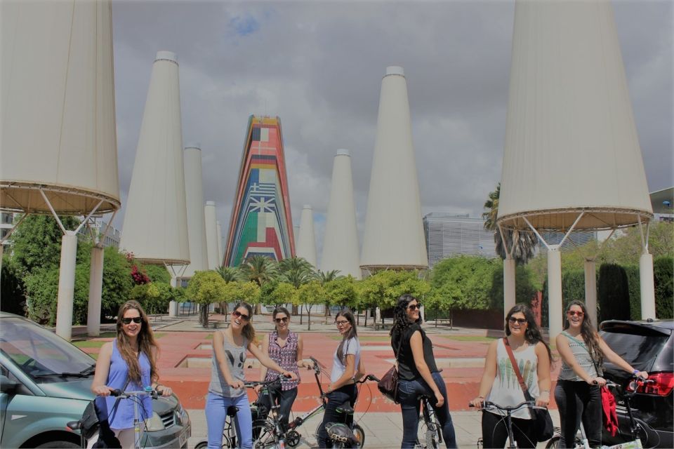 Seville: Highlights Bike Tour with Local Guide - Sevilla Tower and the Triana Turn: The Neighborhood Moment