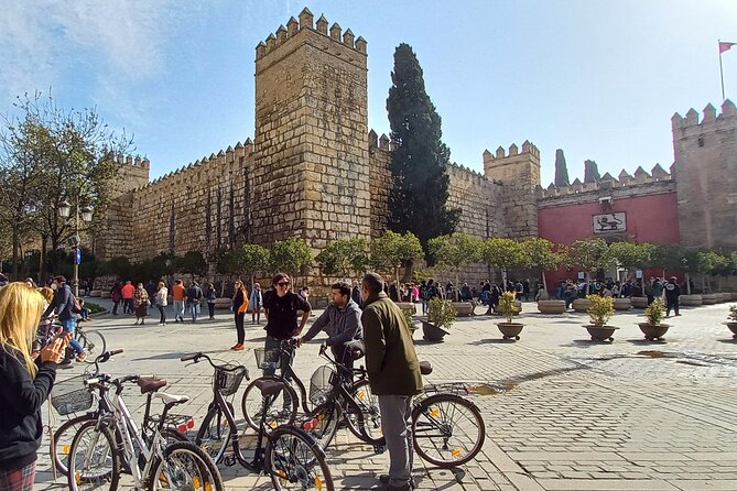 Seville In Season- City Highlight Tour - Torre del Oro: A Watchtower With a Defensive Past