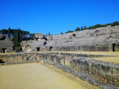 Seville: Italica Roman Ruins City Tour - How the 2-hour flow works at the main entrance
