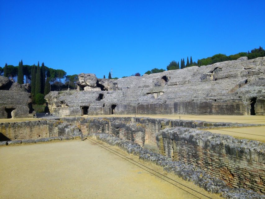 Seville: Italica Roman Ruins City Tour - How the 2-hour flow works at the main entrance