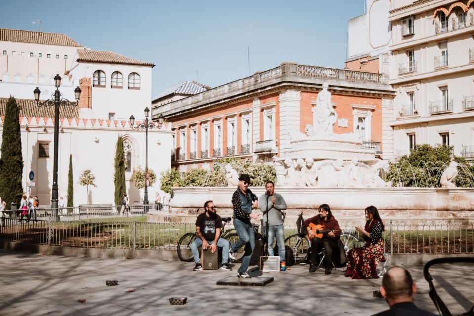 Seville Jewish Quarter walking tour: Santa Cruz District - Rosina’s Balcony and Calle Ópera Carmen: where art history meets street life