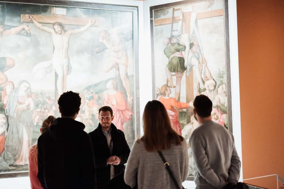 Seville: Museum of Fine Arts Guided Tour - Murillo’s room: a focused view of a Sevillian star