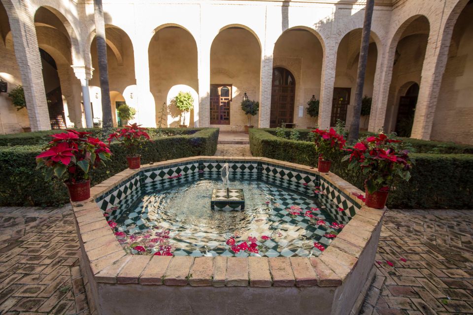 Seville: Palacio de Las Dueñas Entry Ticket and Guided Tour - Key highlights worth planning for