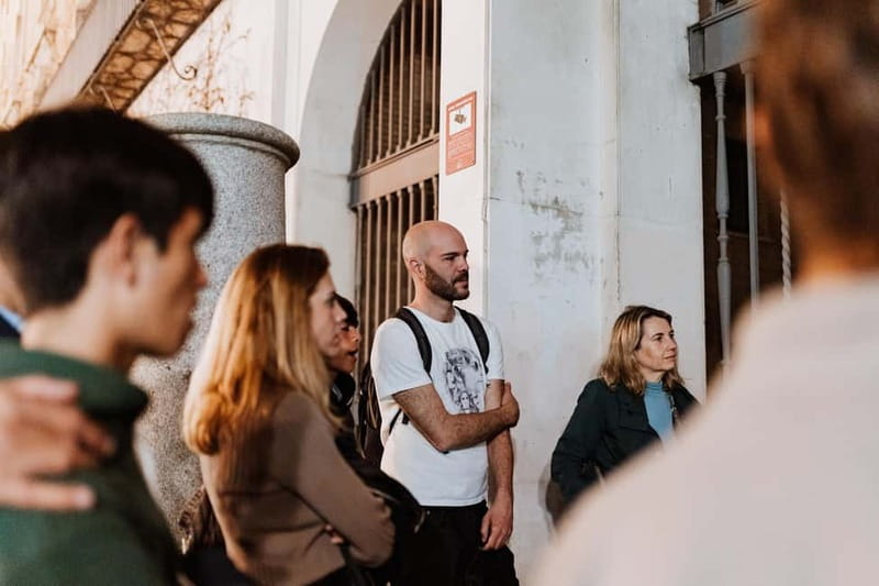 Seville: Paranormal and Legends Guided Walking Tour - Calle Federico Rubio and Calle Muñoz y Pabón: when the mood stays constant