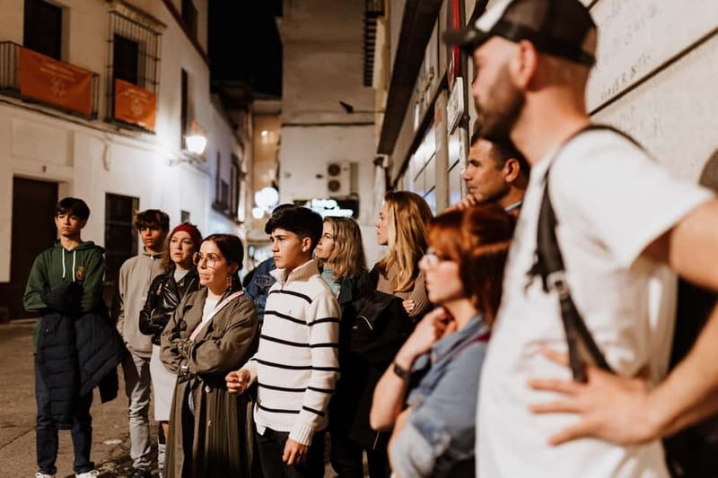 Seville: Paranormal and Legends Guided Walking Tour - Casa Fabiola (Colección de Arte Mariano Bellver): finishing with art instead of a finale scare